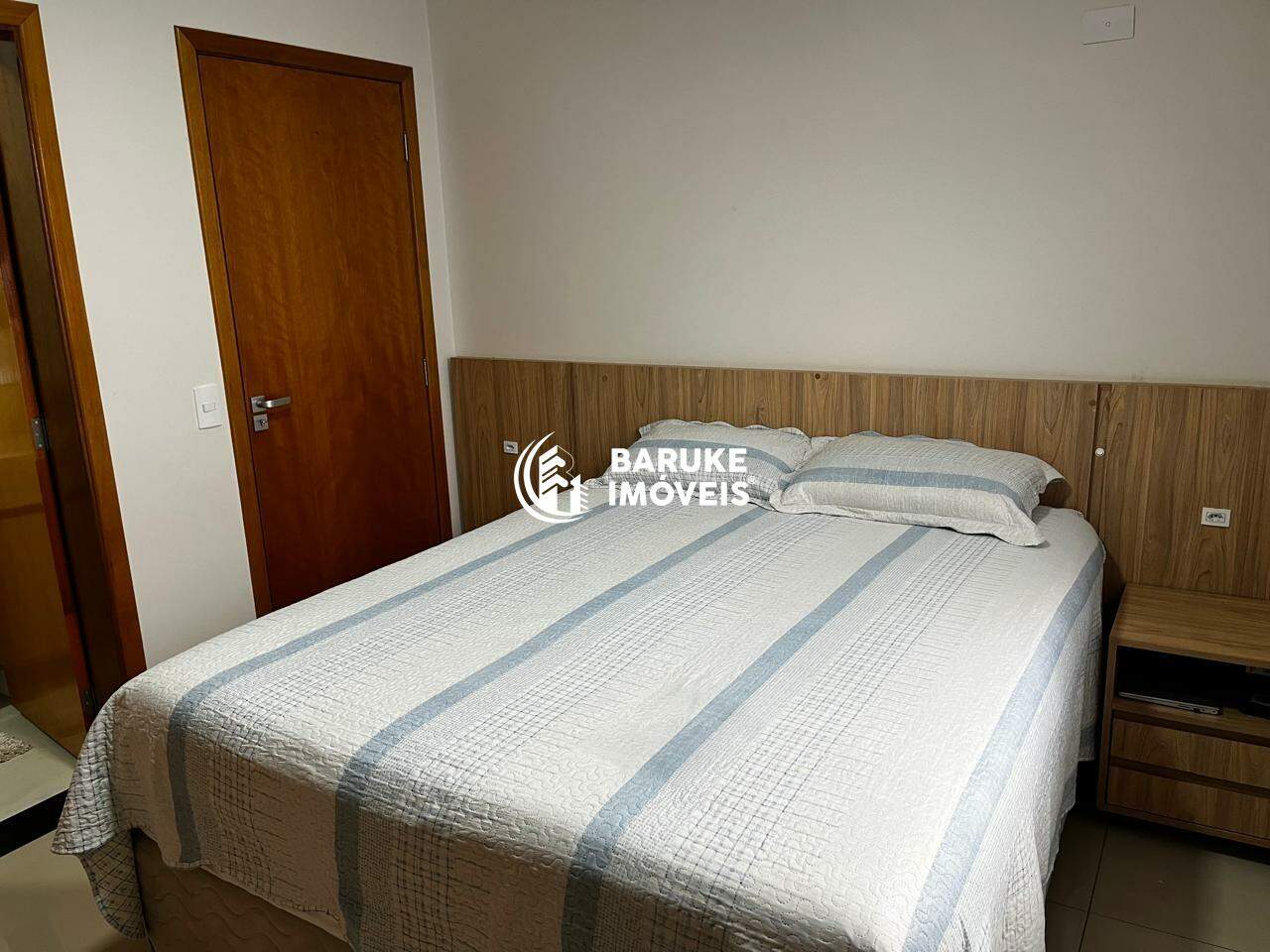 Casa de condomínio à venda no bairro JARDIM MONTREAL RESIDENCEIndaiatuba: 