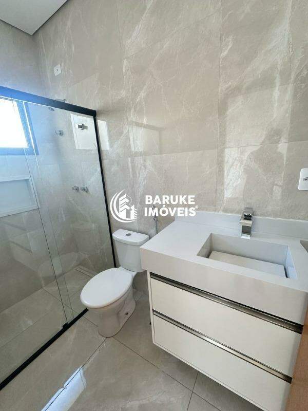 Casa de condomínio para aluguel no bairro JARDIM PIEMONTEIndaiatuba: 