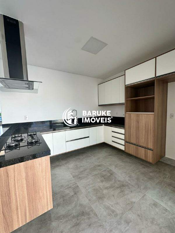 Casa de condomínio para aluguel no bairro JARDIM PIEMONTEIndaiatuba: 