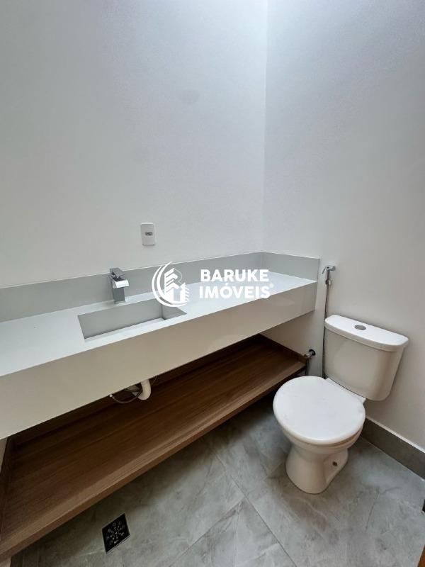 Casa de condomínio para aluguel no bairro JARDIM PIEMONTEIndaiatuba: 