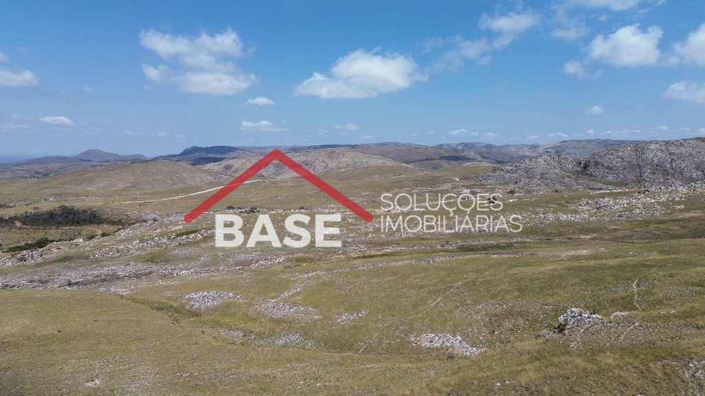 Fazenda à venda no Santana do Riacho: 