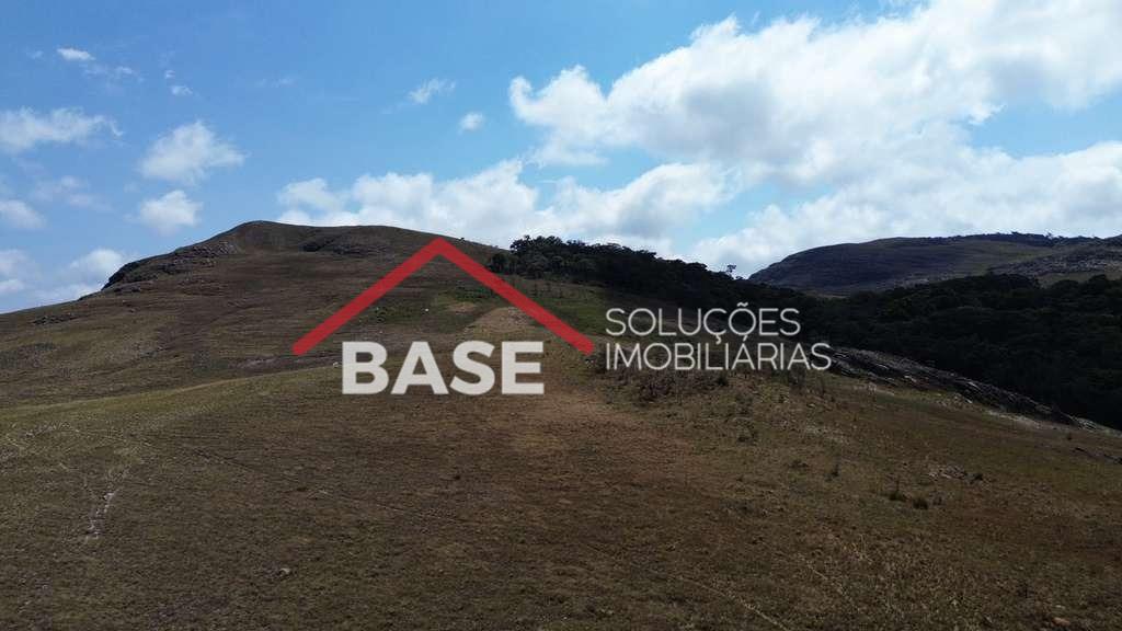 Fazenda à venda no Santana do Riacho: 