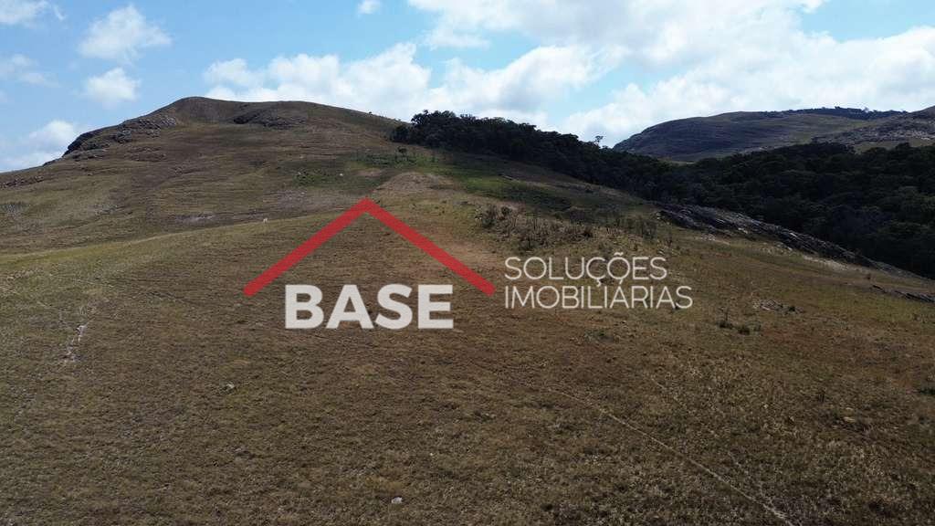 Fazenda à venda no Santana do Riacho: 