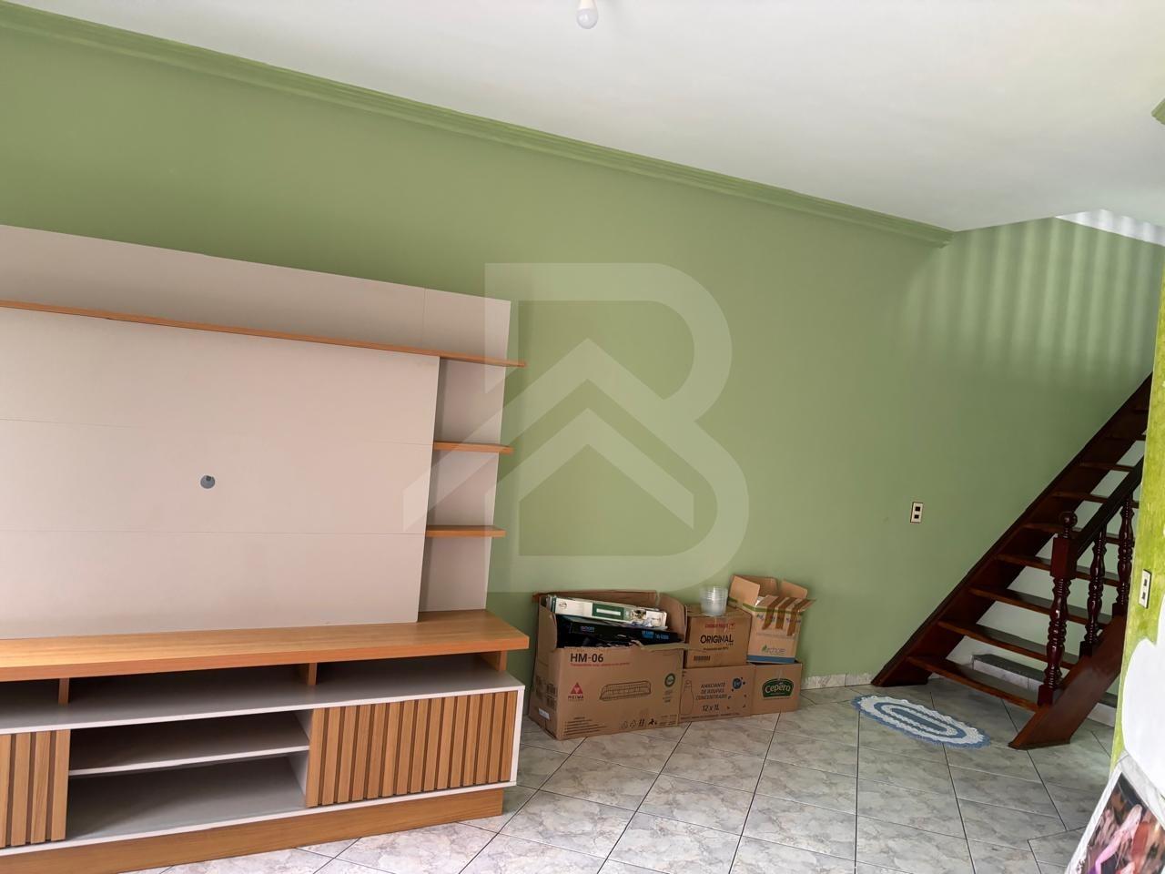 Sobrado à venda no Jardim Rodolfo Pirani: 