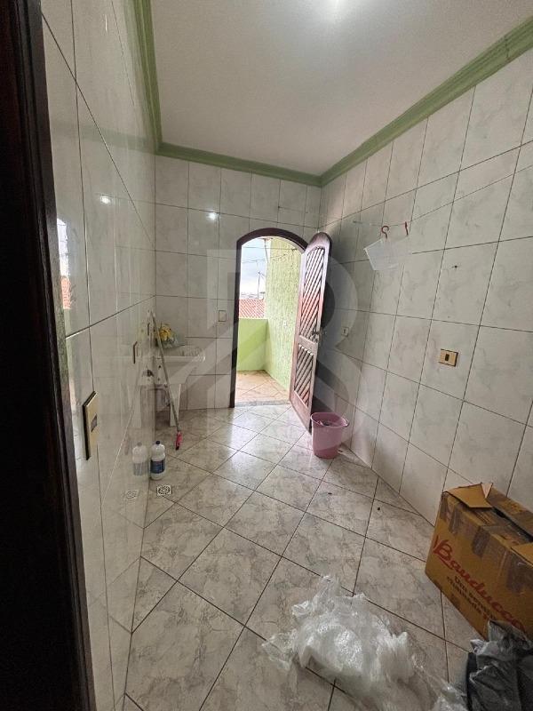 Sobrado à venda no Jardim Rodolfo Pirani: 