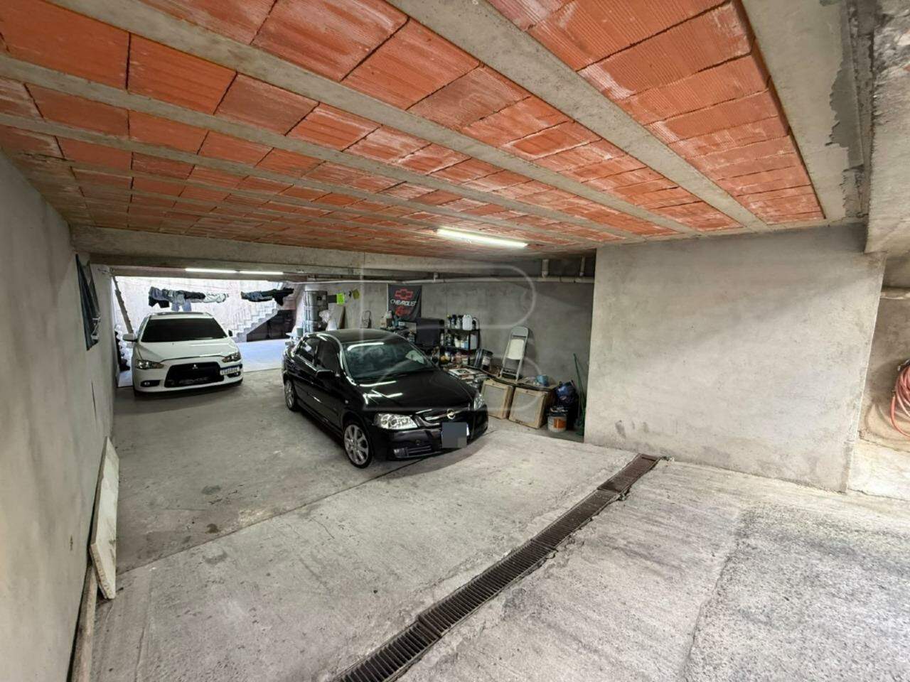 Sobrado à venda no JARDIM SANTA ADÉLIA: 