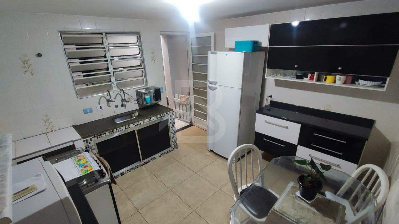 Sobrado à venda no Jardim Rodolfo Pirani: cozinha