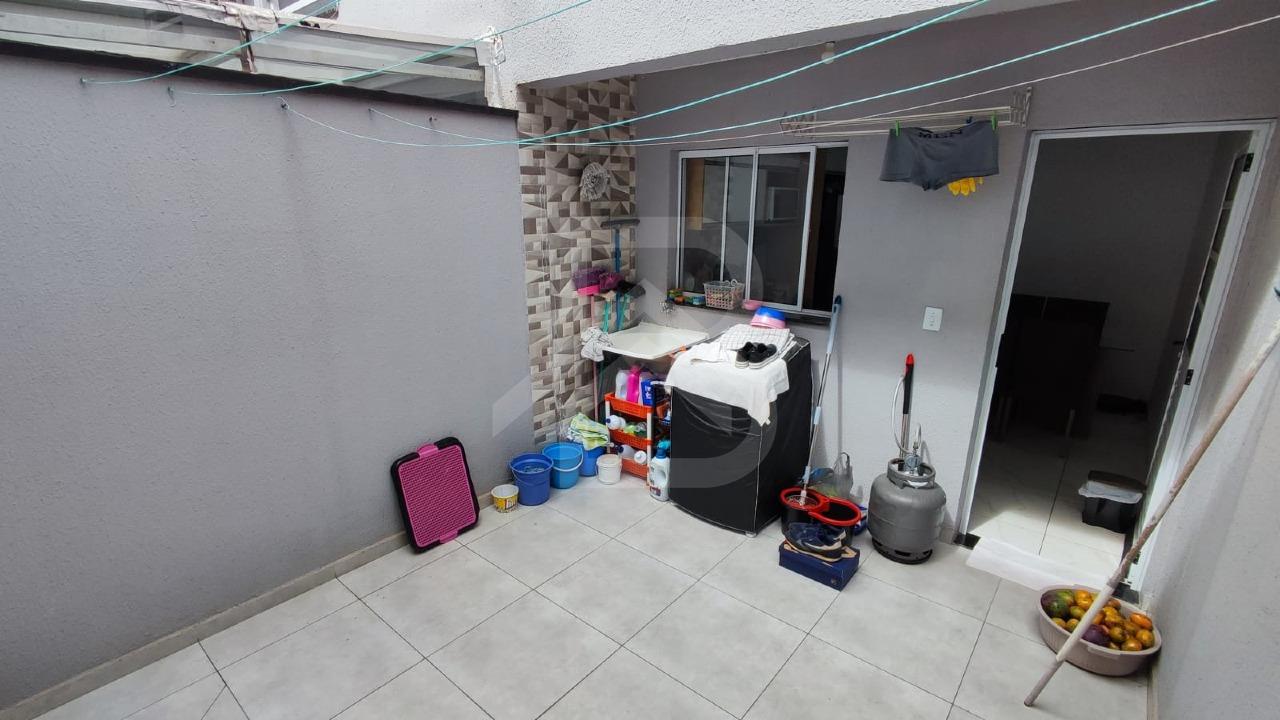 Sobrado à venda no Parque são Rafael: 