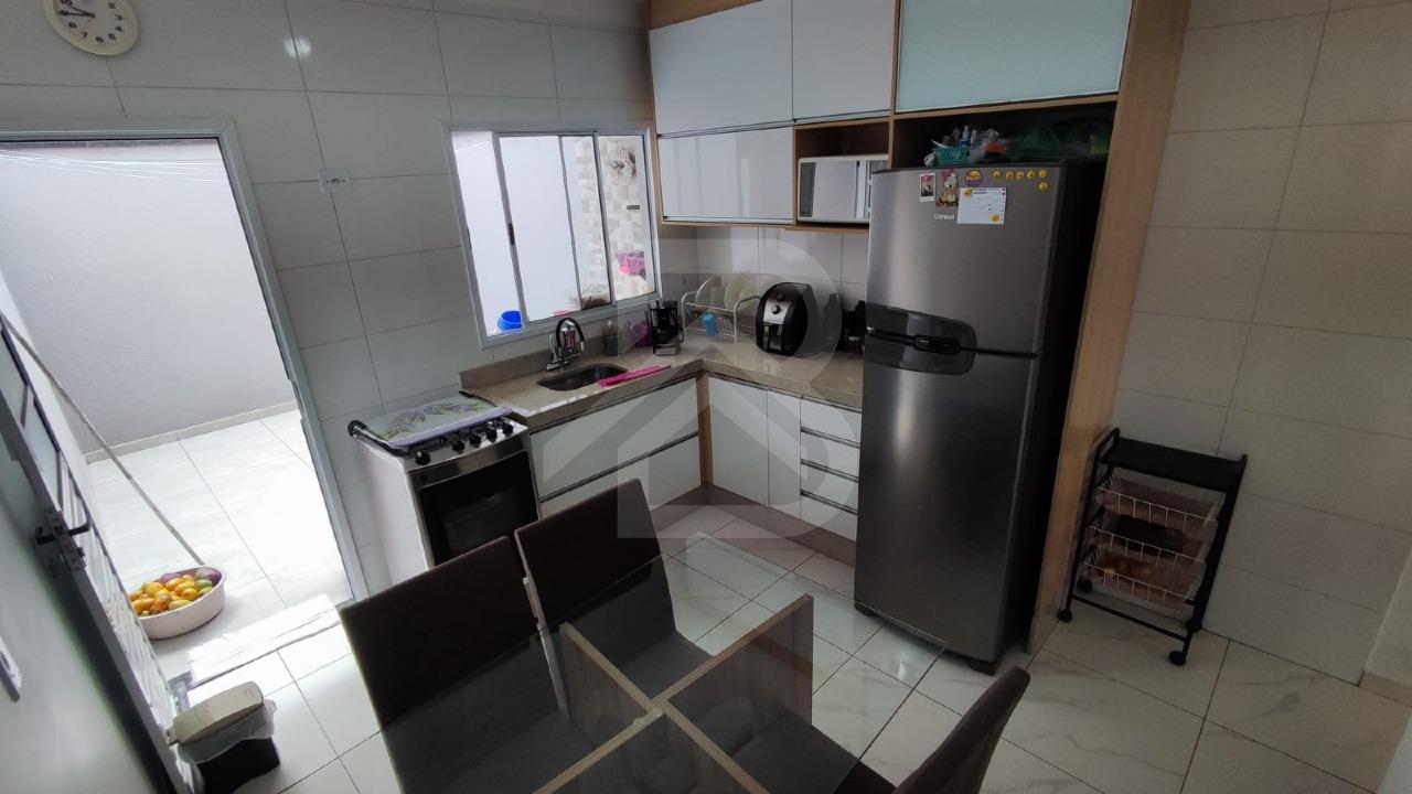 Sobrado à venda no Parque são Rafael: 