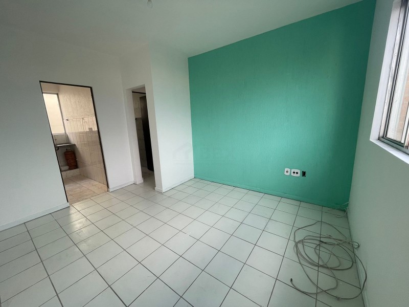 Apartamento à venda no Vale das Amendoeiras: 