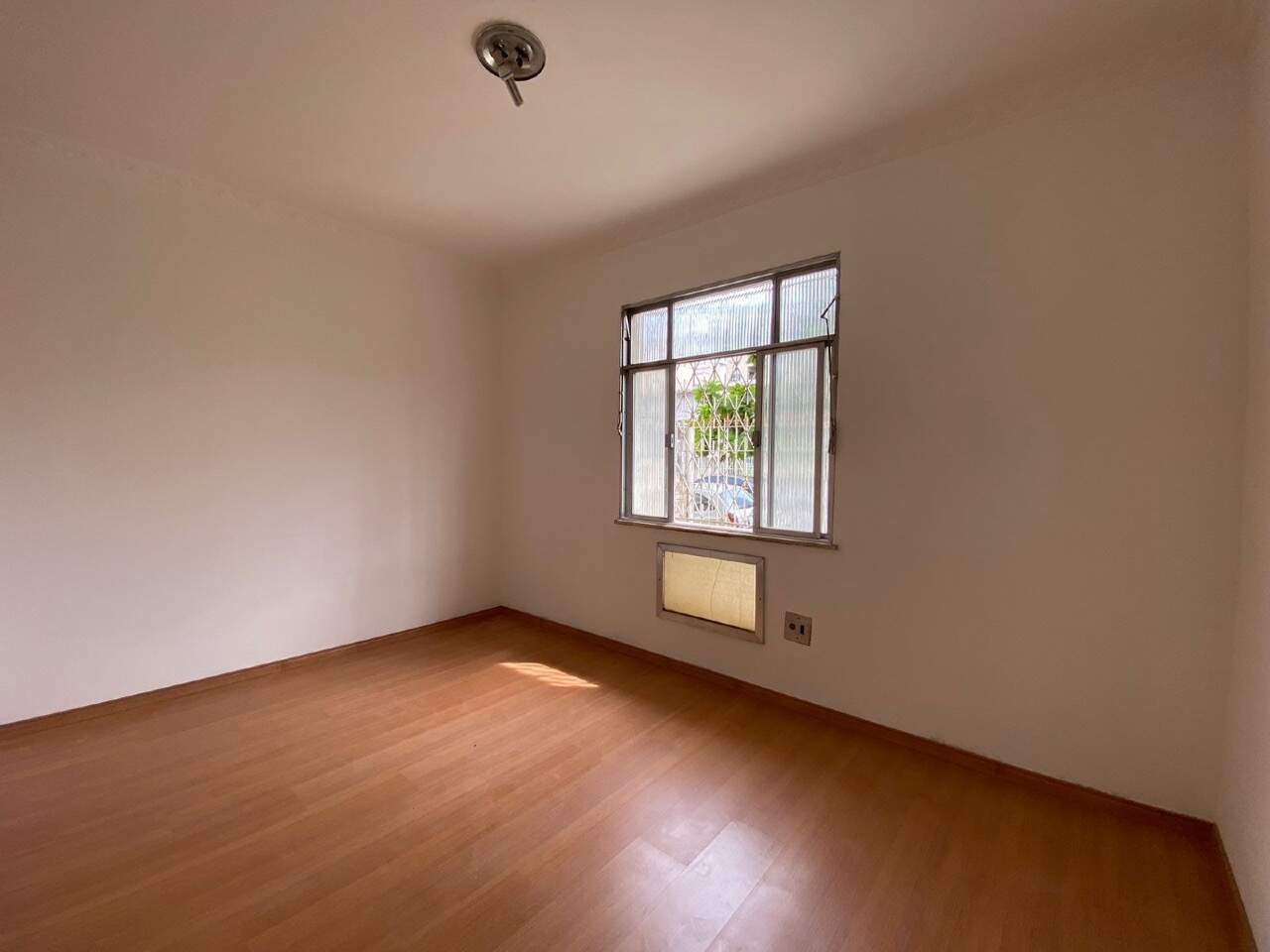 Apartamento à venda no Vila da Penha: 