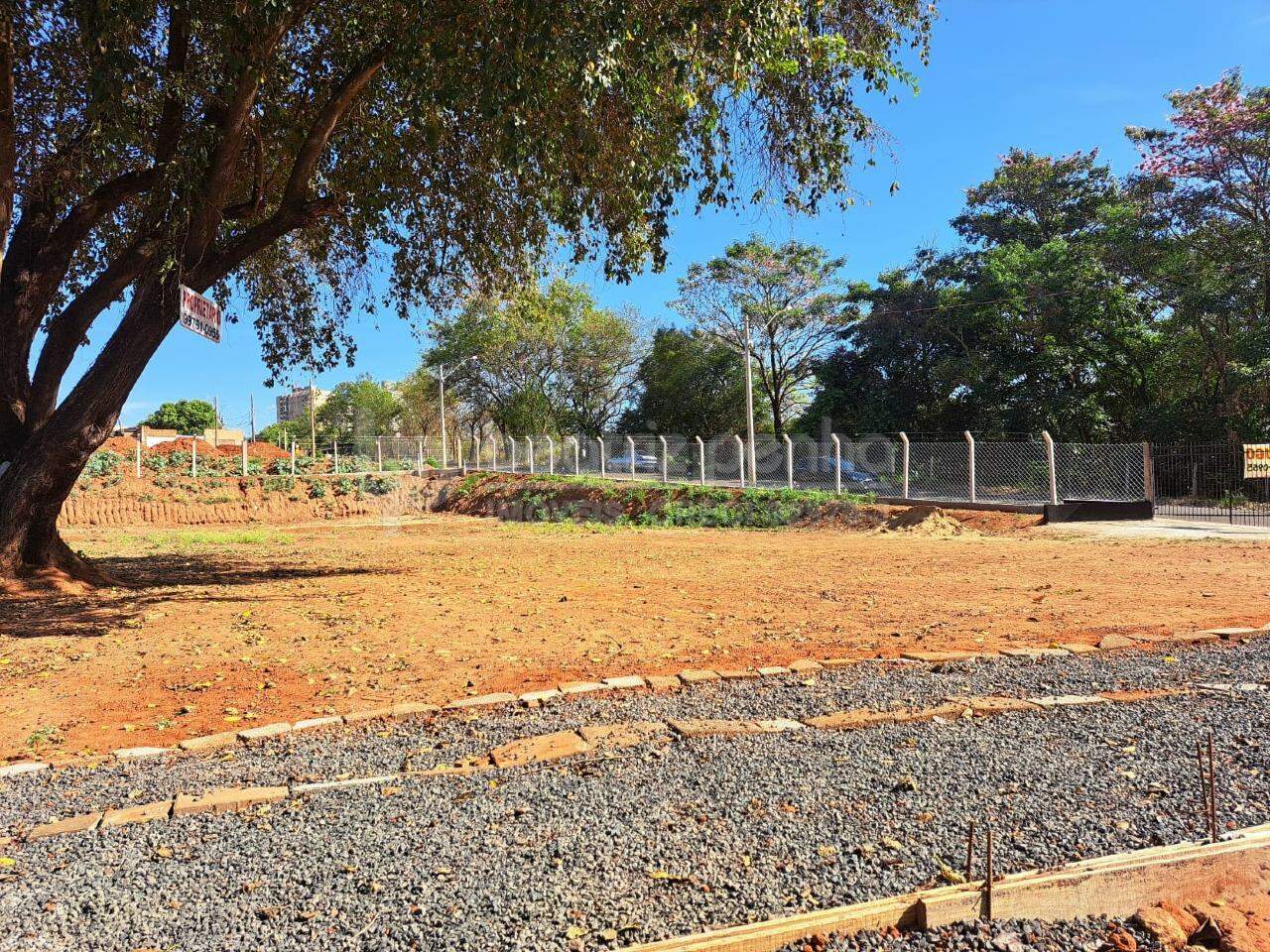 Terreno à venda no Jardim Marajó: 