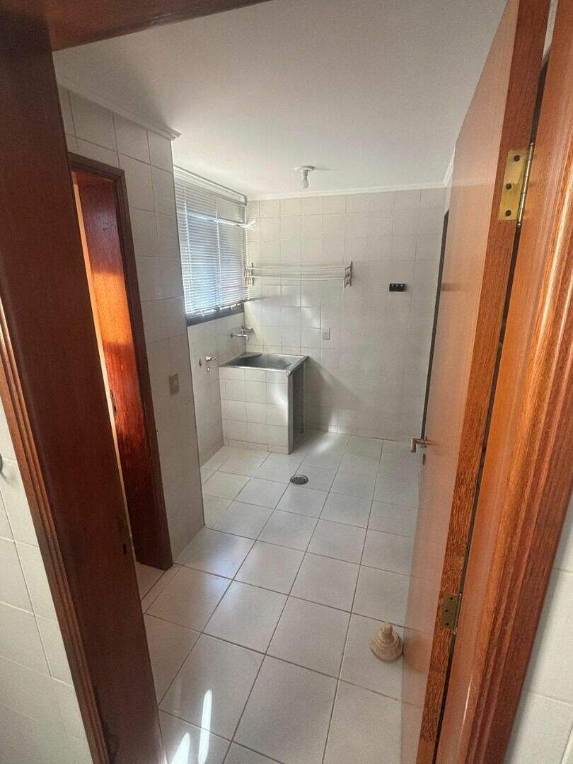 Apartamento à venda no Parque Industrial: 