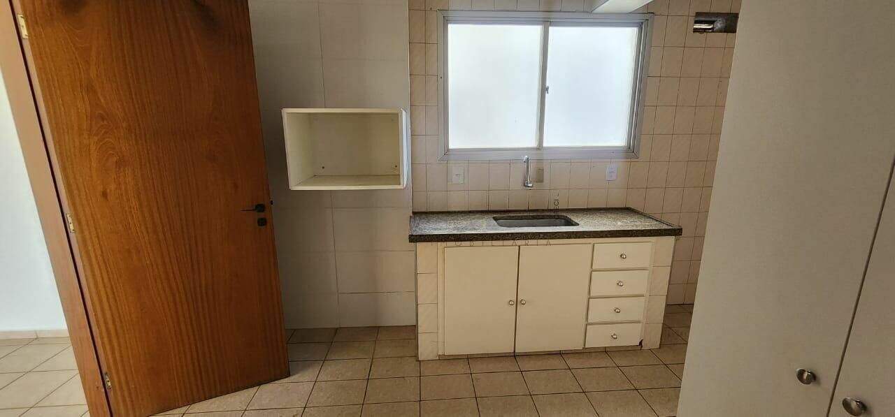 Apartamento à venda no Vila Imperial: 