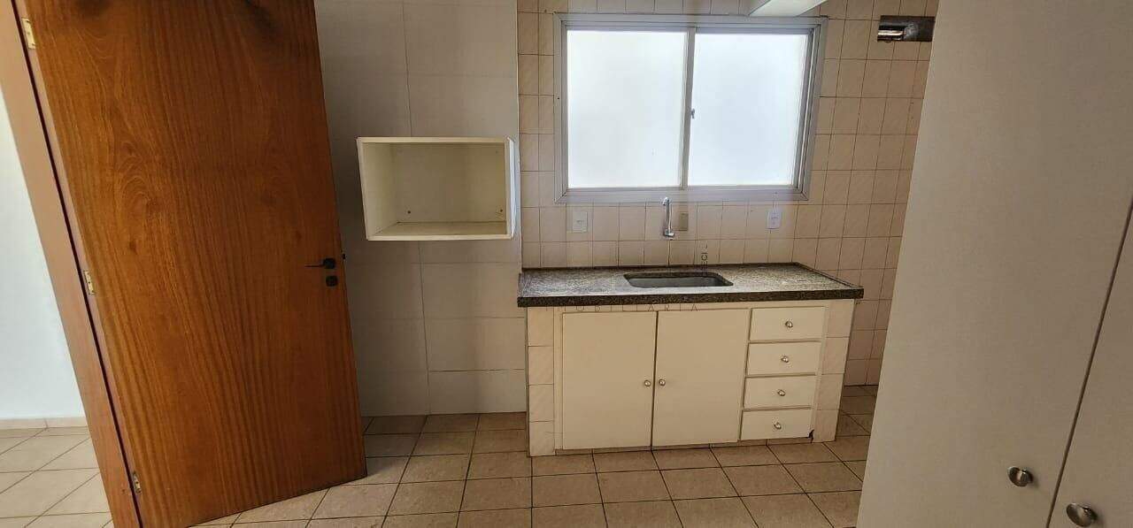 Apartamento à venda no Vila Imperial: 
