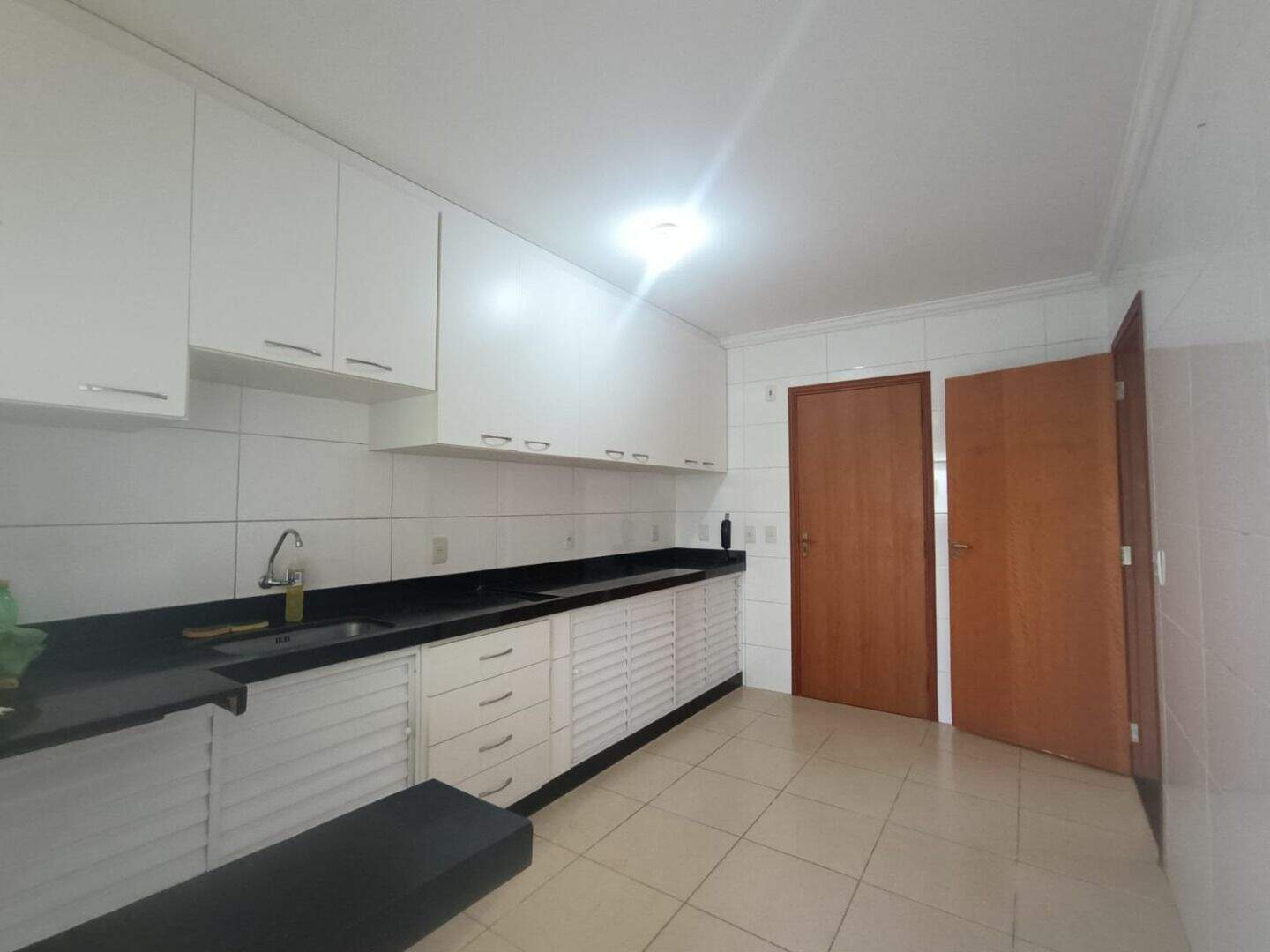 Apartamento à venda no Jardim Yolanda: 