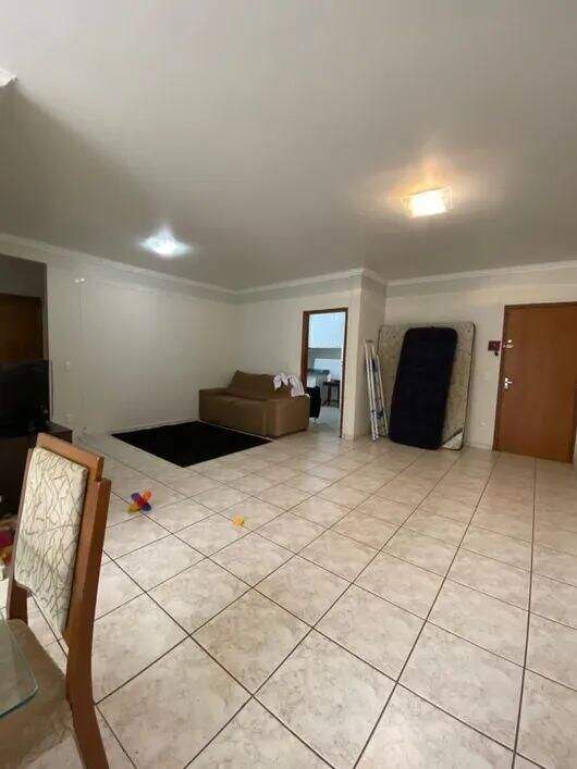 Apartamento à venda no Vila Santa Cândida: 