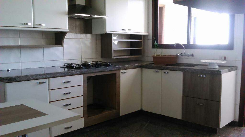 Apartamento à venda no Parque Industrial: 
