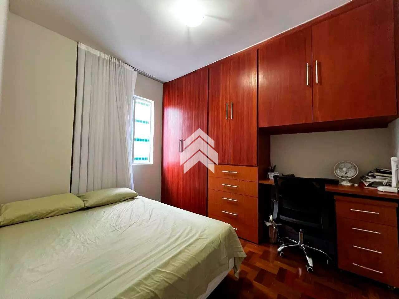 Apartamento à venda com 3 quartos - Foto 8