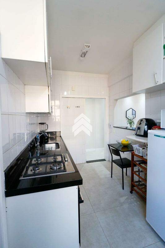 Apartamento à venda com 3 quartos - Foto 11