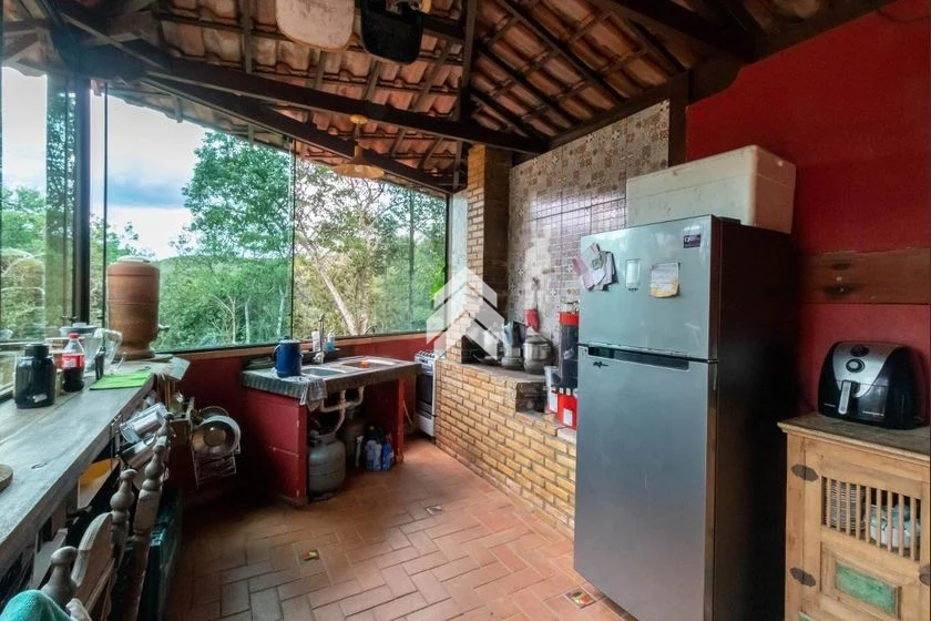 Casa de Condomínio à venda com 2 quartos, 2550m² - Foto 2