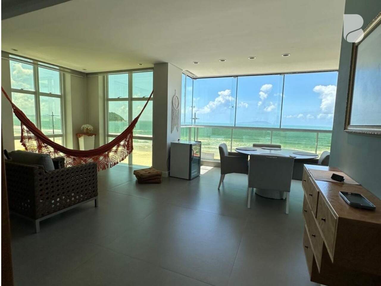Apartamento à venda no Praia de Palmas: 