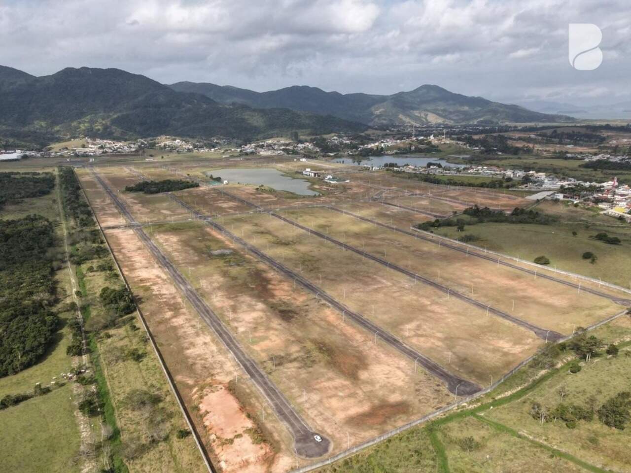 Loteamento Industrial à venda no Areias de Cima: 