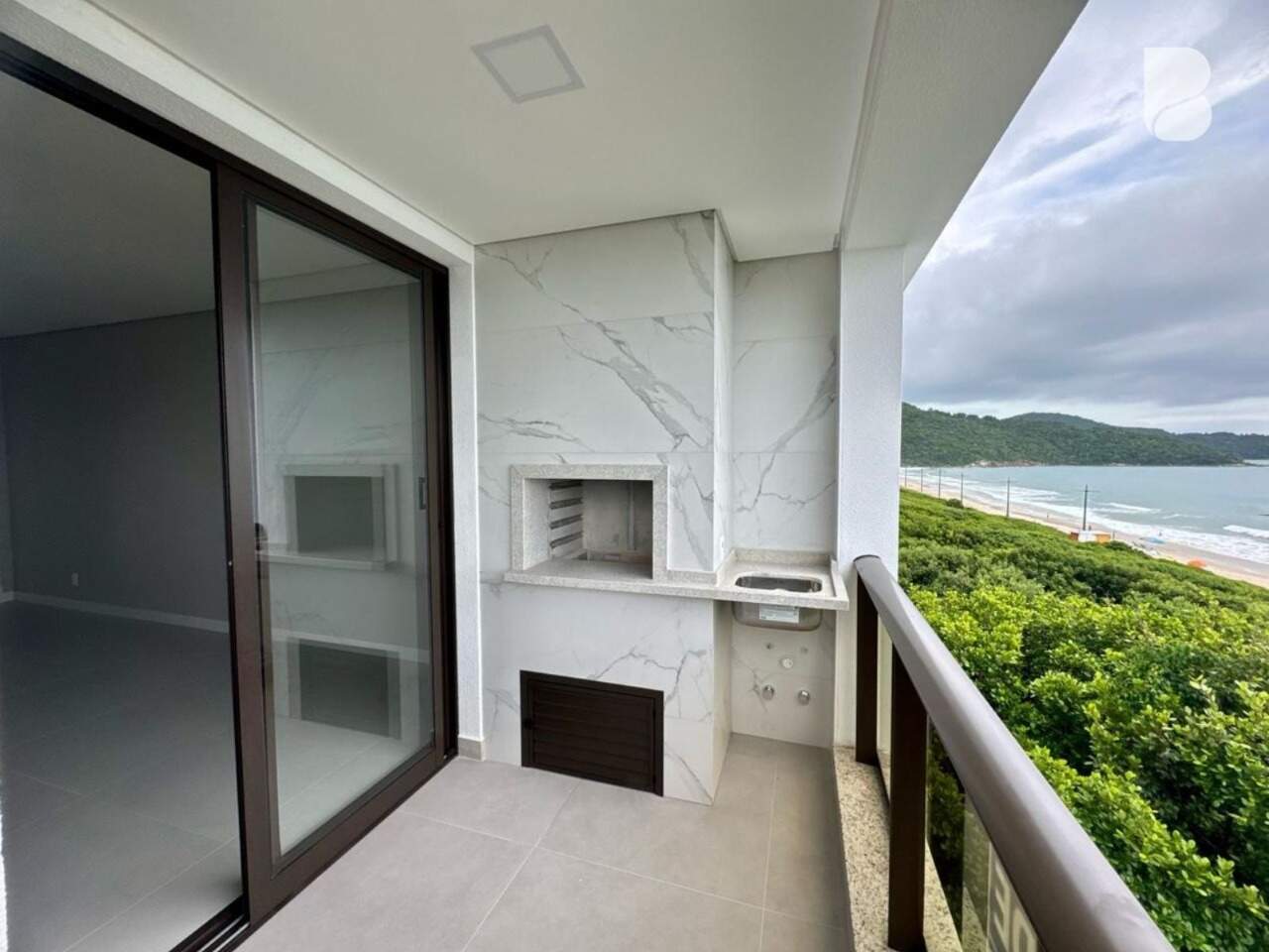 Apartamento à venda no Praia Grande: 
