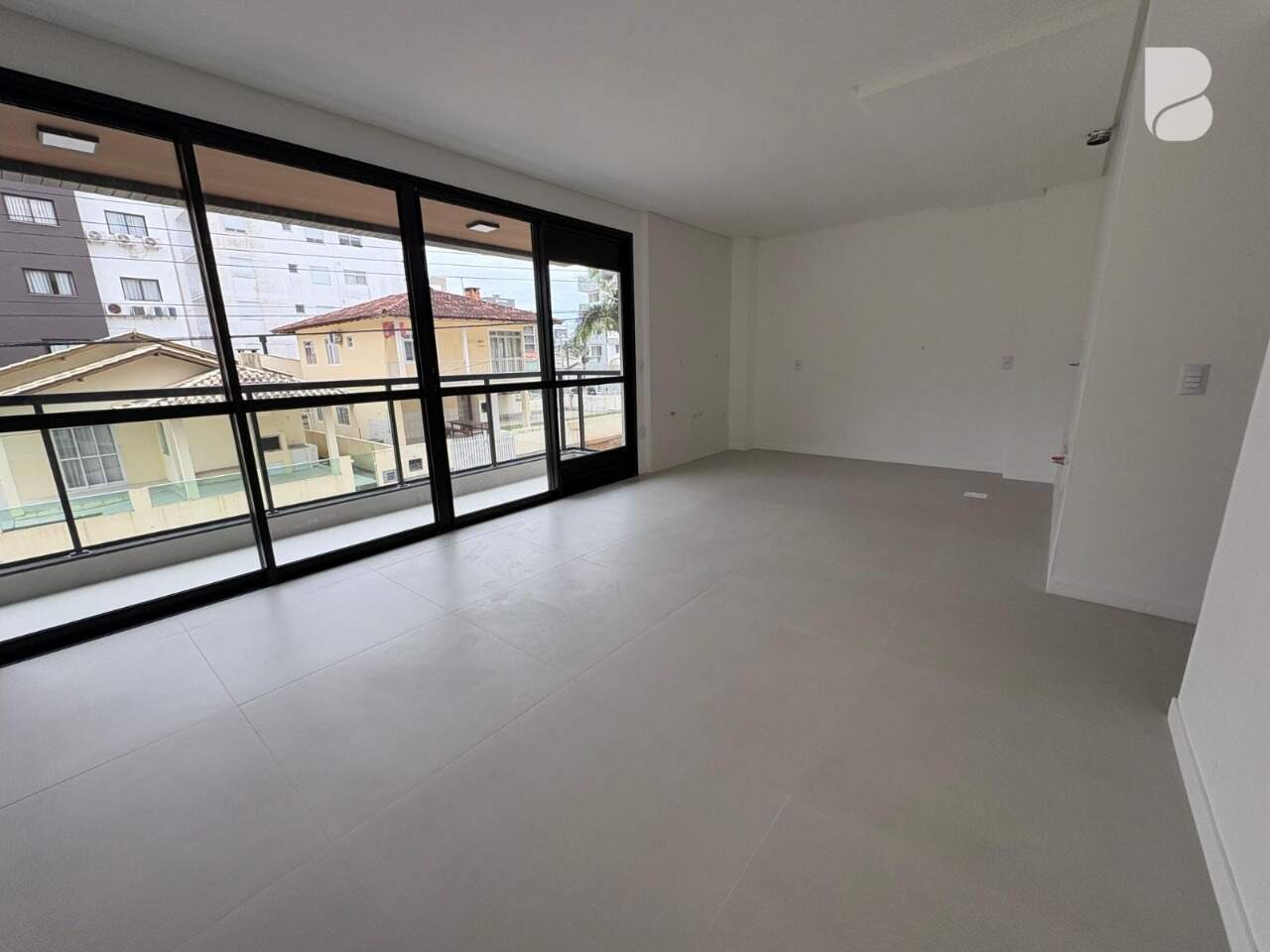 Apartamento à venda no Praia de Palmas: 