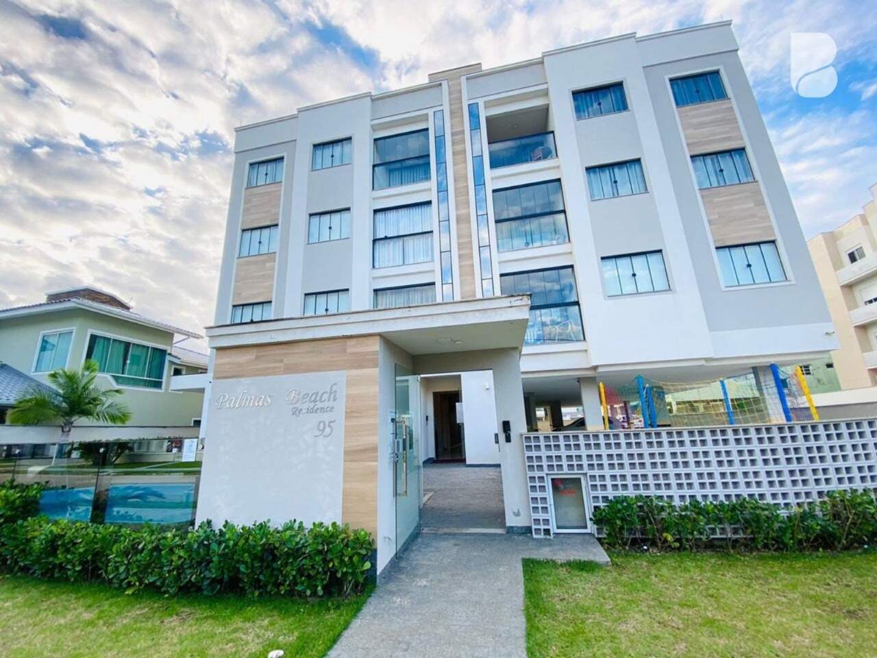 Apartamento à venda no Praia de Palmas: 
