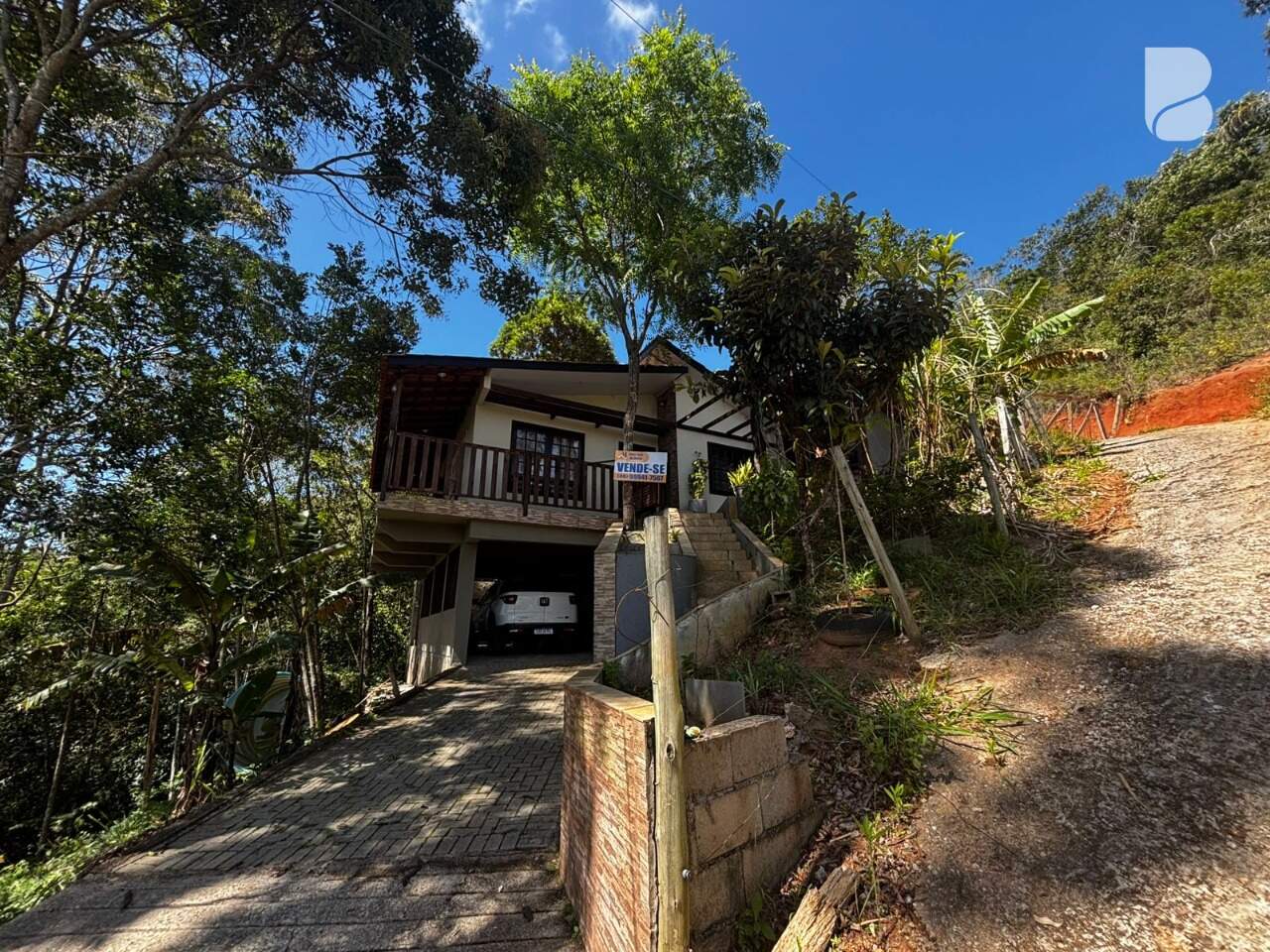 Casa à venda no Jordão: 