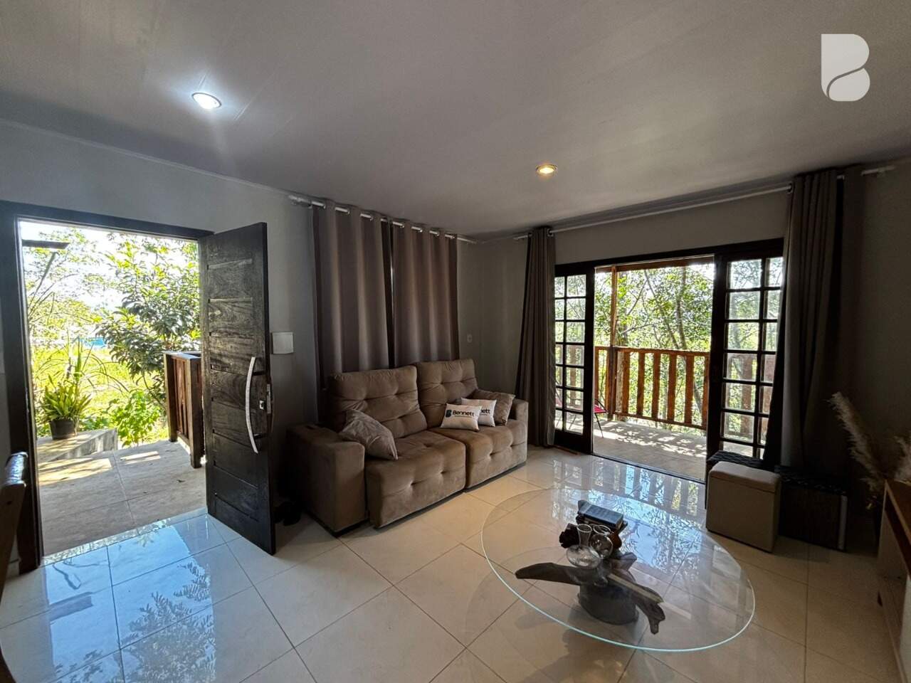 Casa à venda no Jordão: 
