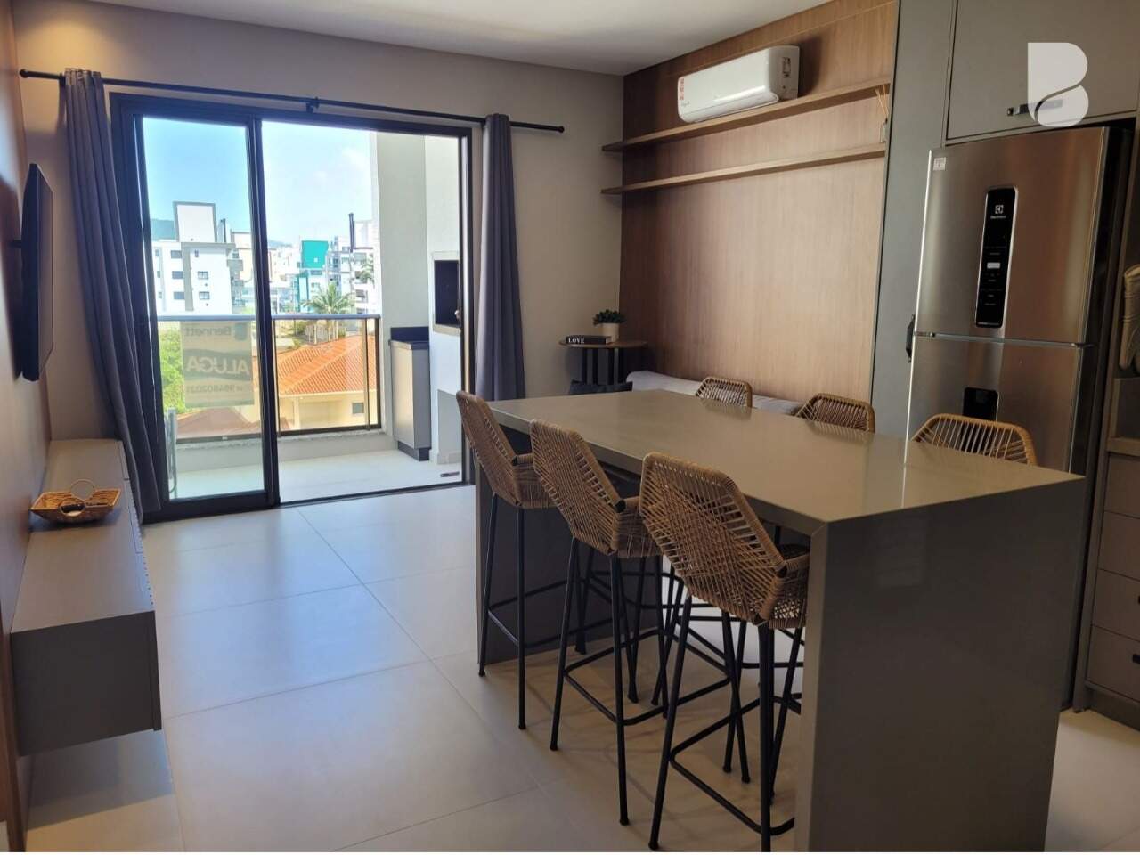 Apartamento à venda no Praia de Palmas: 