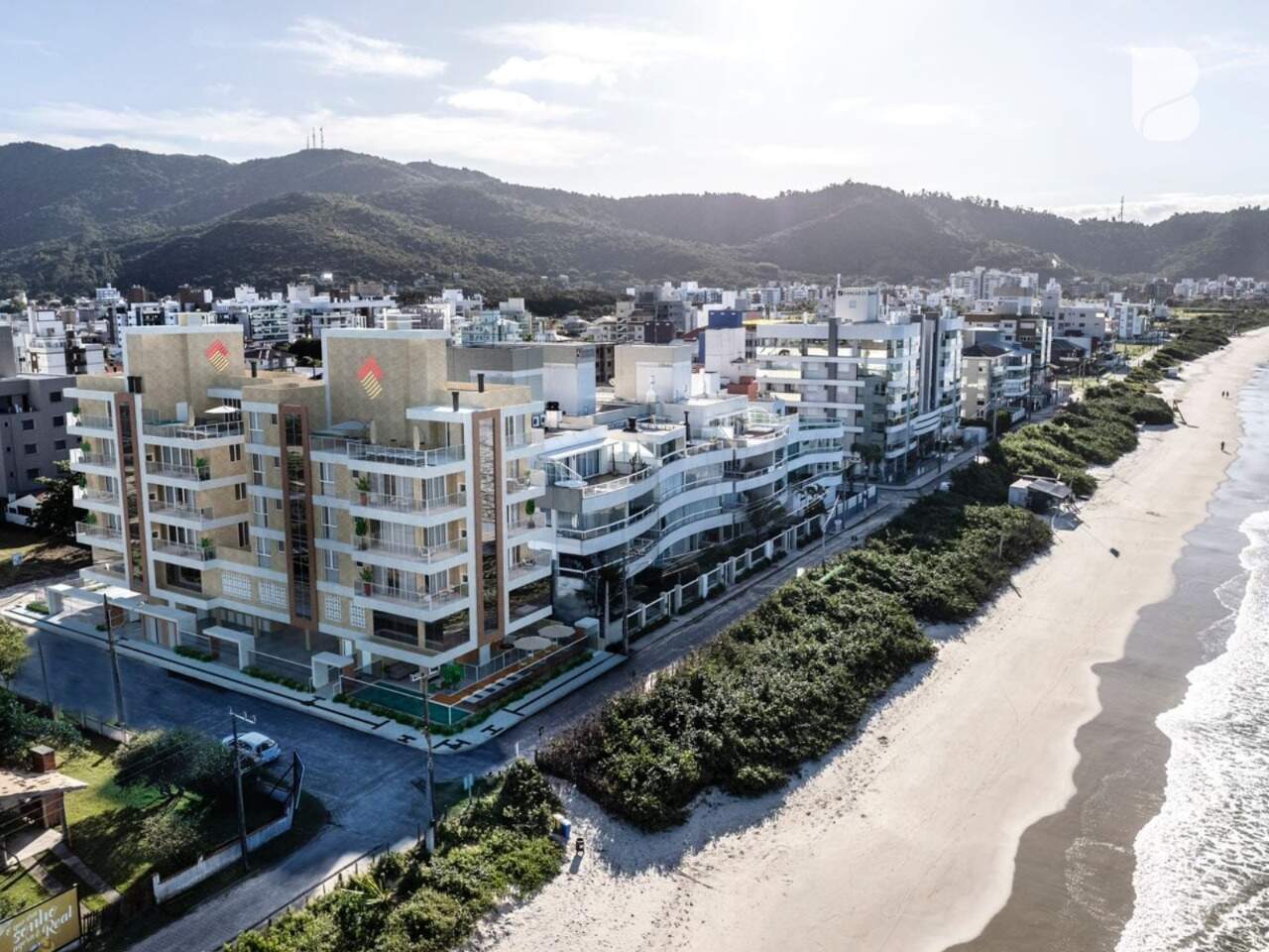 Apartamento à venda no Praia de Palmas: 