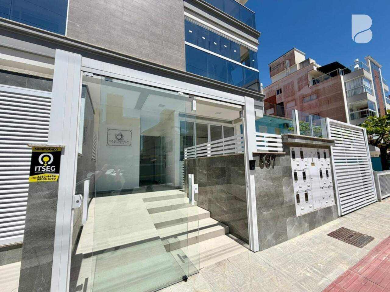 Apartamento à venda no Praia de Palmas: 