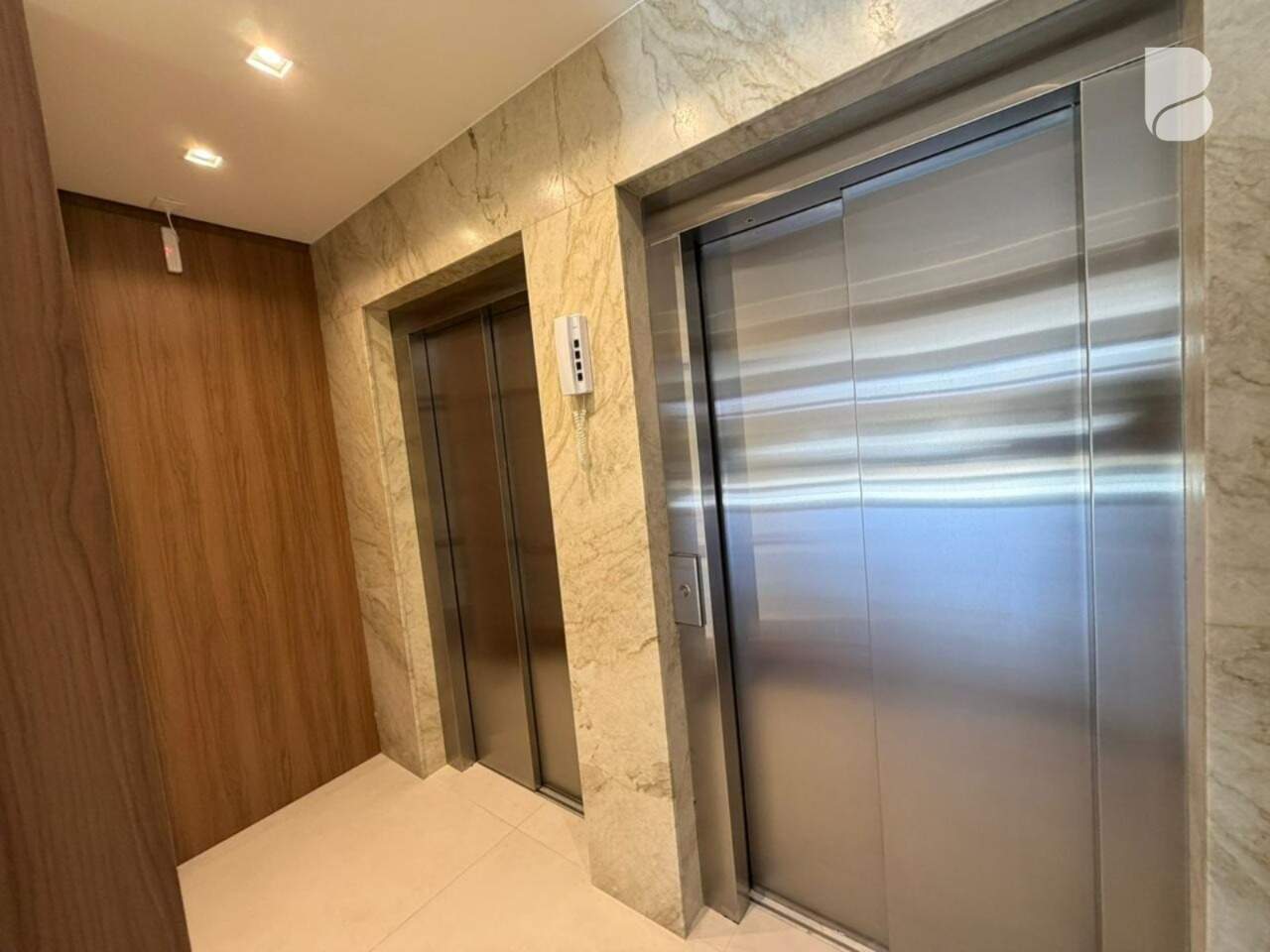 Apartamento à venda no Praia de Palmas: 