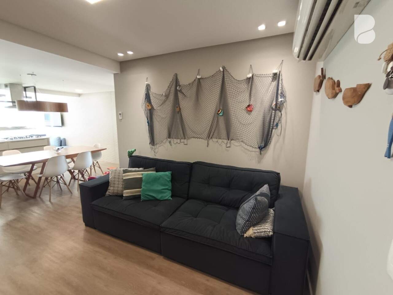 Apartamento à venda no Praia de Palmas: 