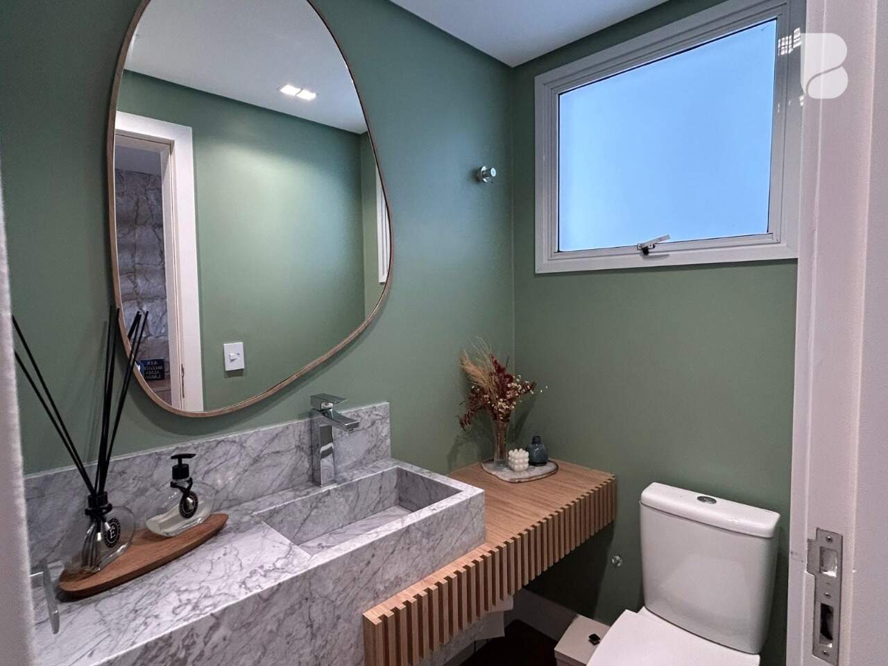 Apartamento Duplex à venda no Palmas: 