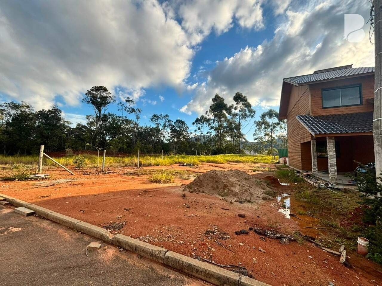 Terreno à venda no Nova Governador: 