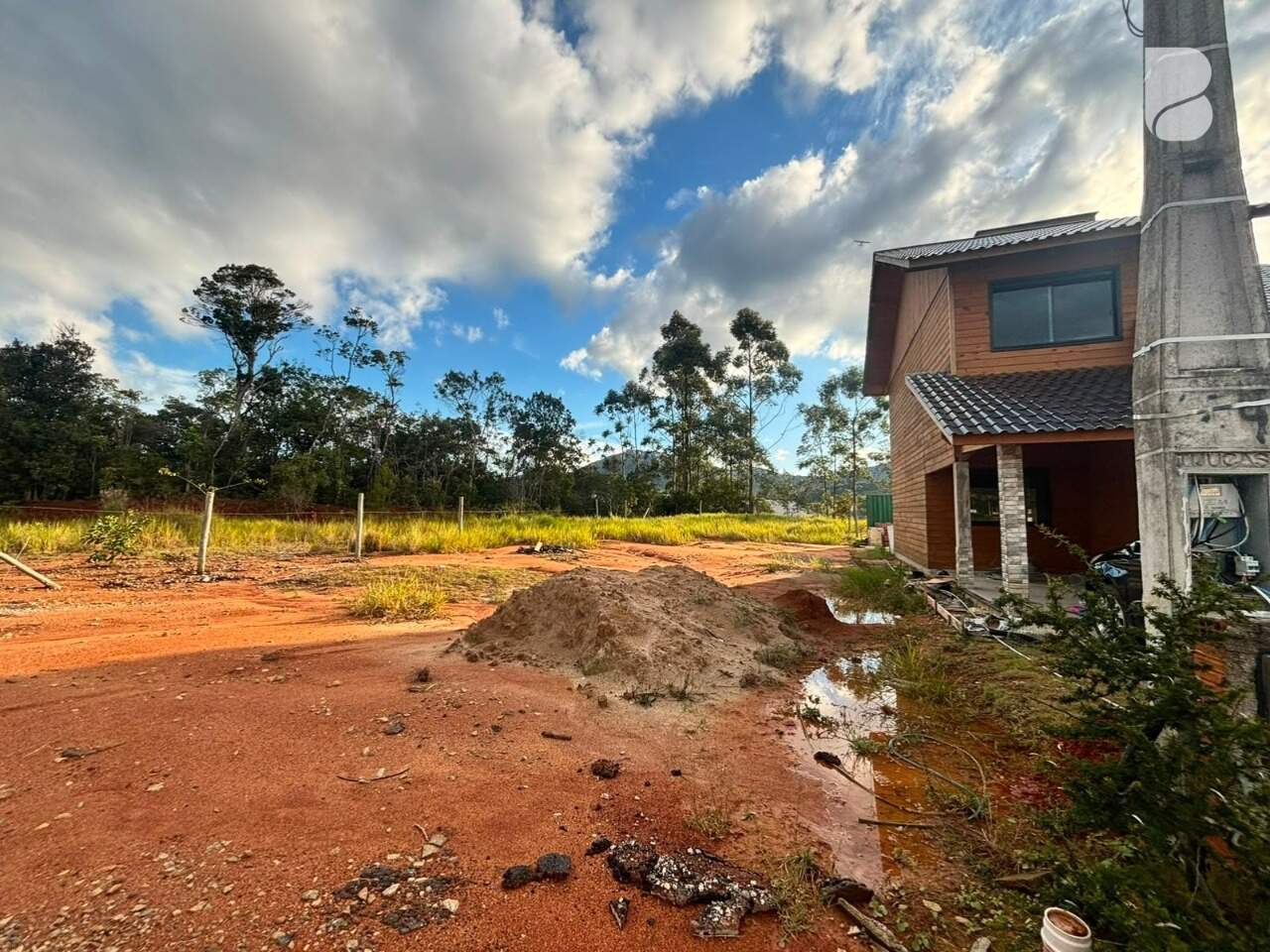 Terreno à venda no Nova Governador: 