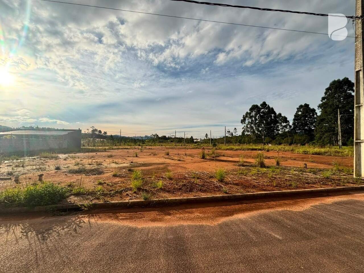 Terreno à venda no Nova Governador: 