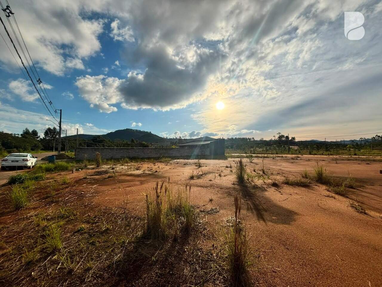 Terreno à venda no Nova Governador: 