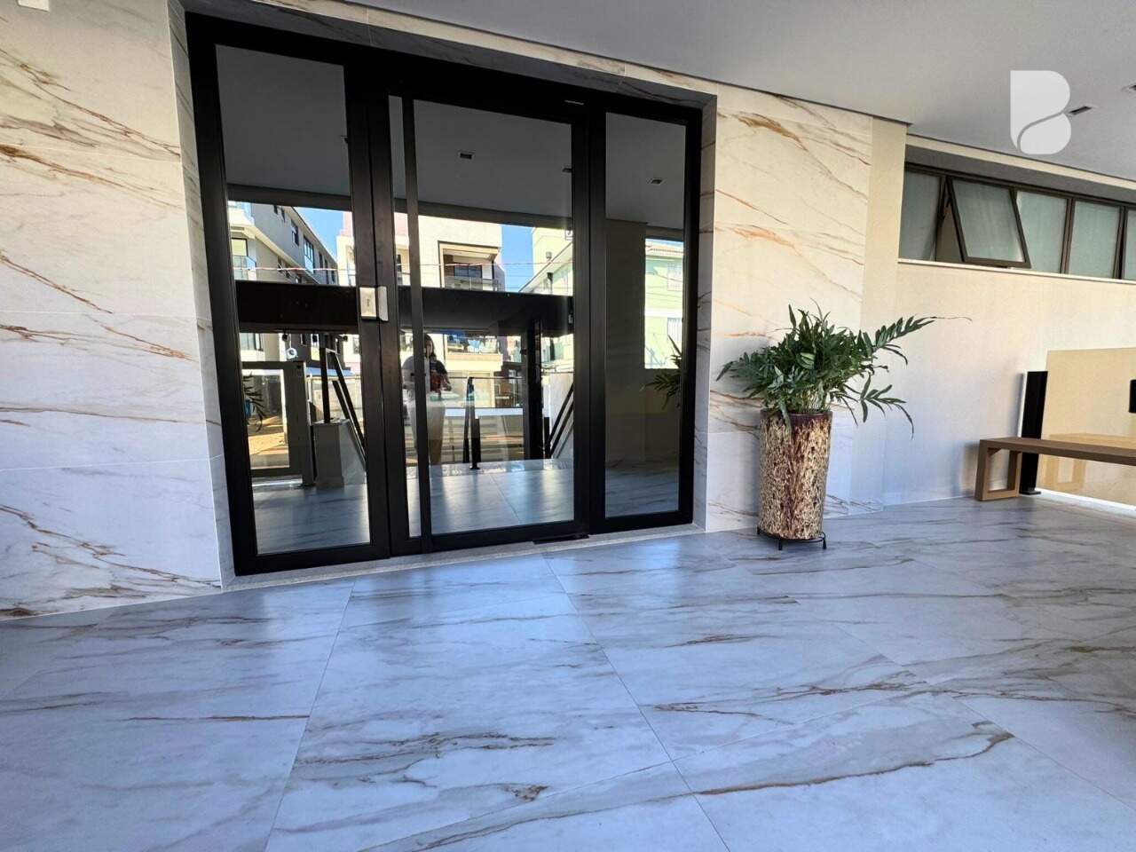 Apartamento à venda no Praia de Palmas: 