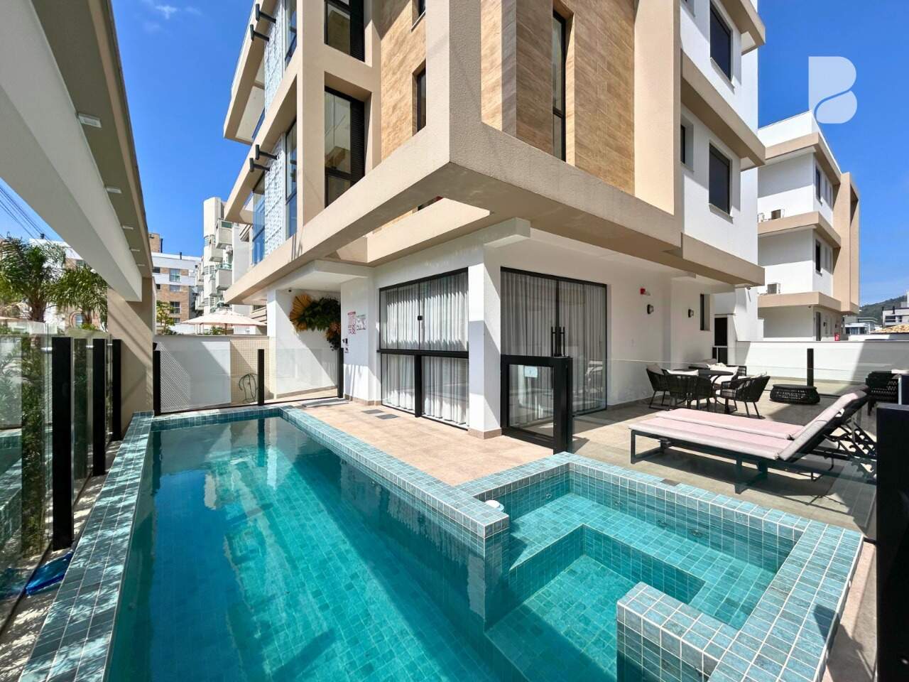 Apartamento à venda no Praia de Palmas: 