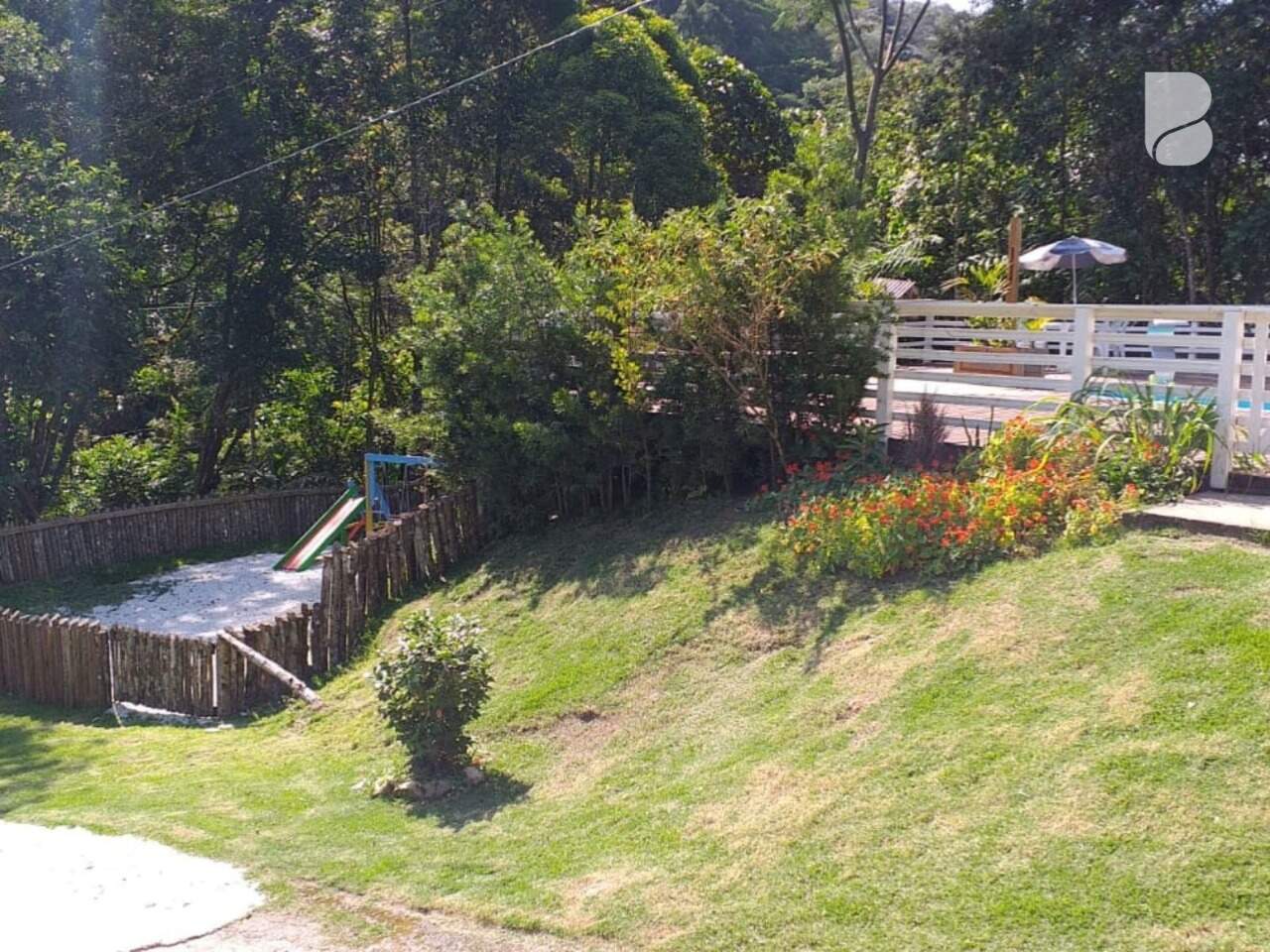 Sítio à venda no Santo Amaro da Imperatriz: 