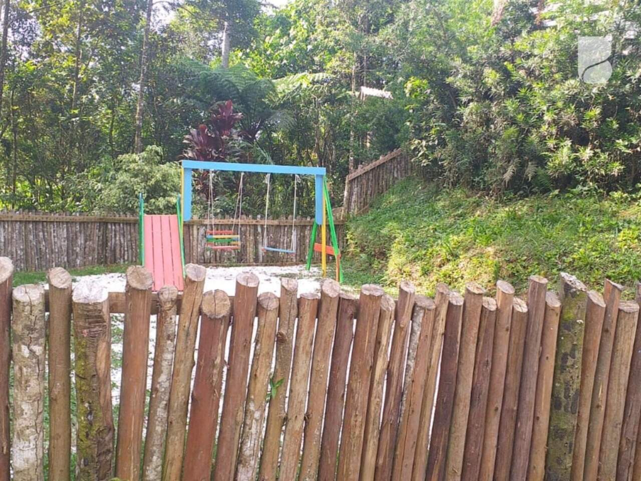 Sítio à venda no Santo Amaro da Imperatriz: 
