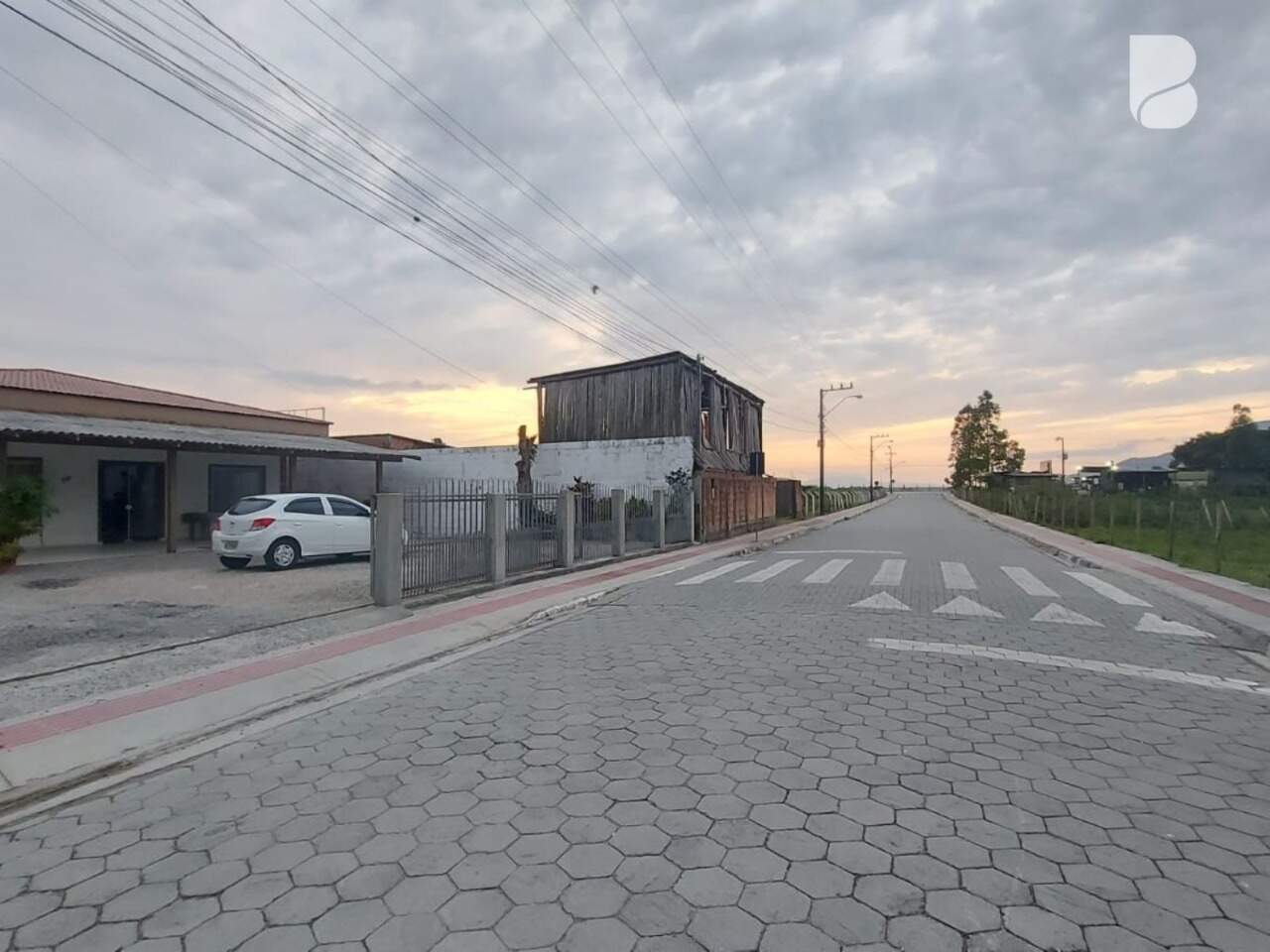Casa à venda no Areias do Meio: 