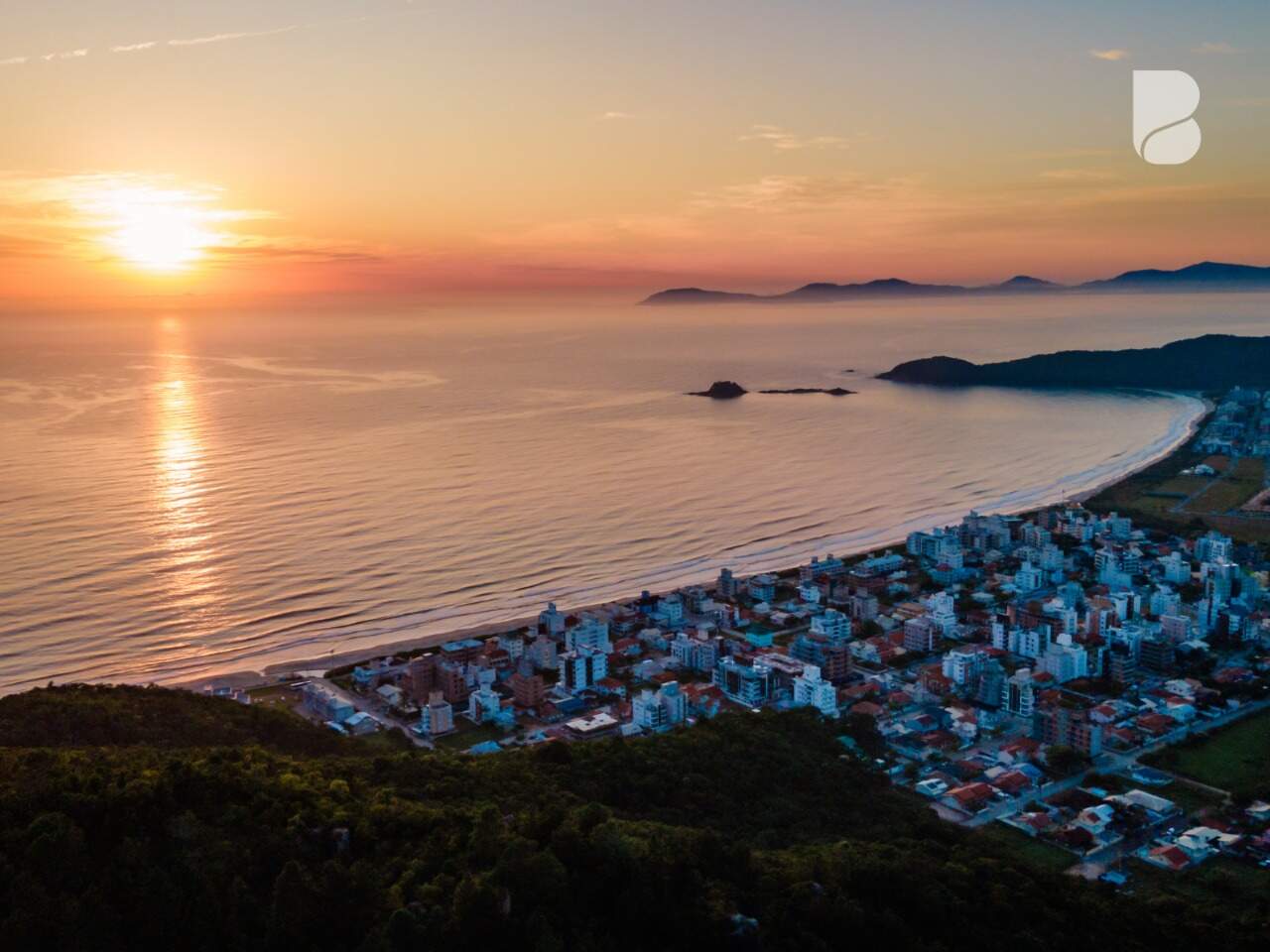 Apartamento à venda no Praia de Palmas: 