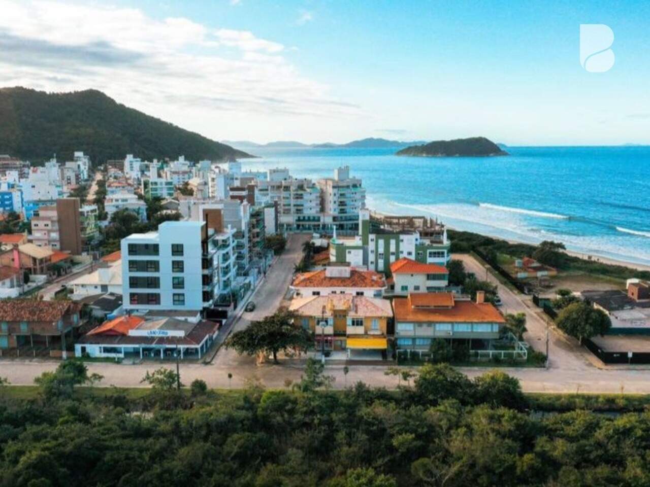 Cobertura à venda no Praia de Palmas: 