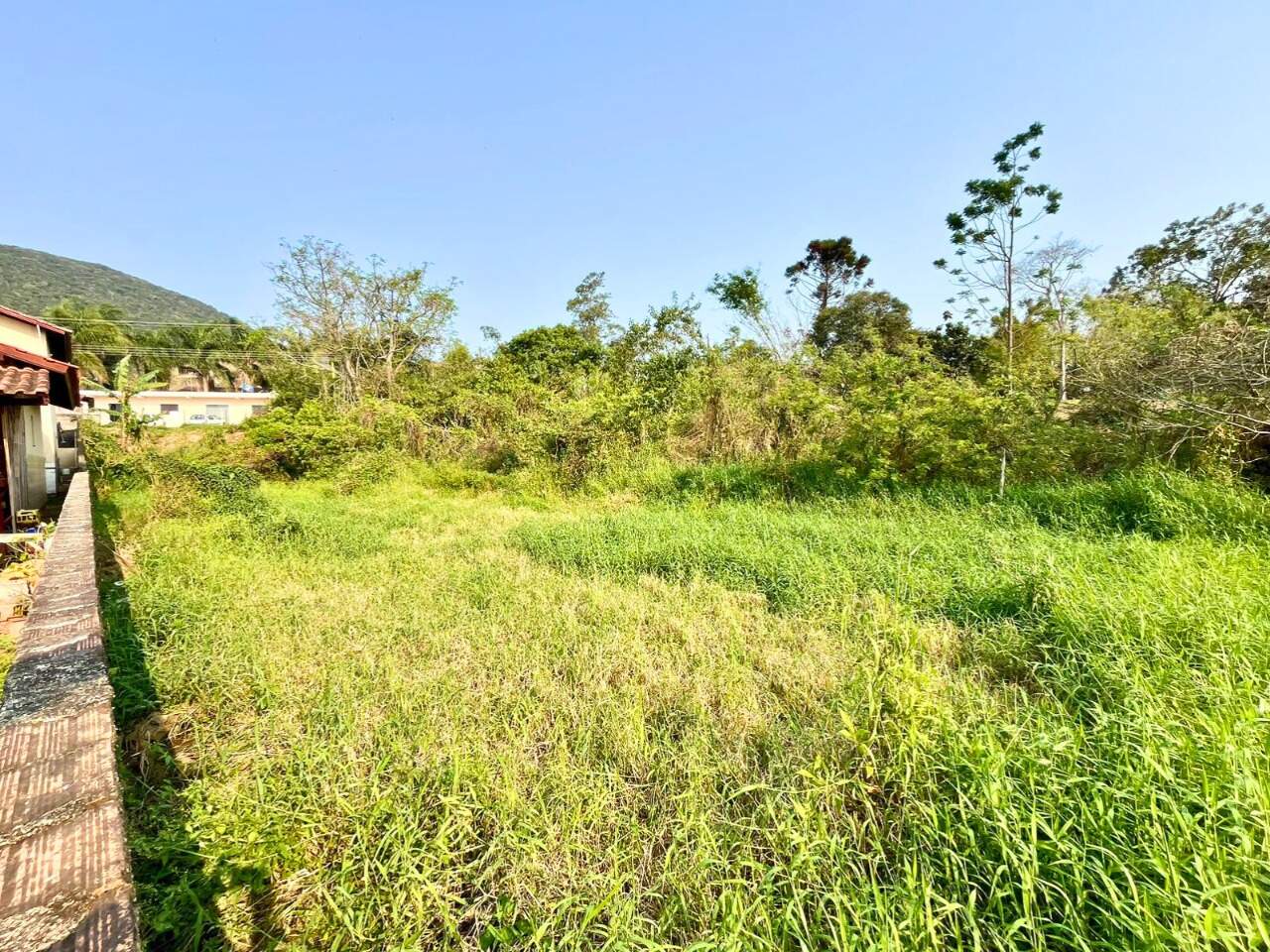Terreno à venda no Areias de Baixo: 